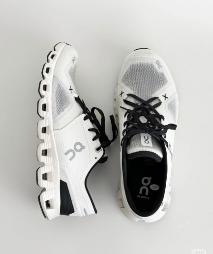 On Running White X