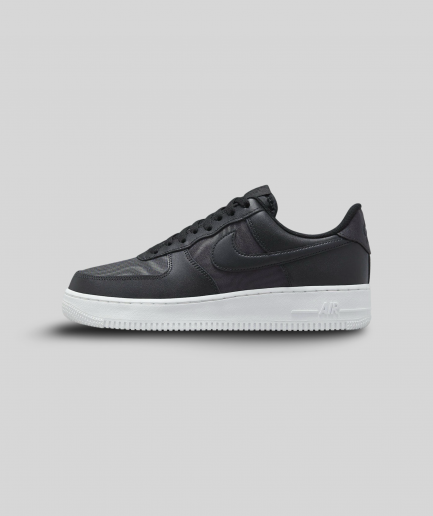 Airforce 1 T Black B White